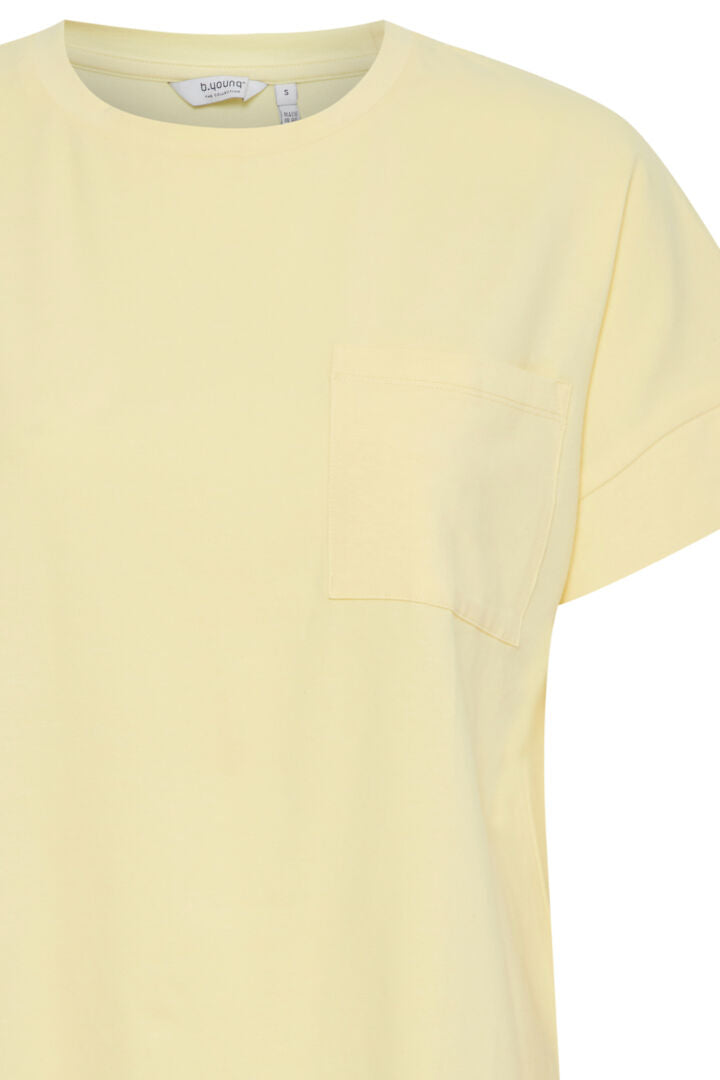 Bypandinna Tshirt 1 - 110623 Yellow Pear