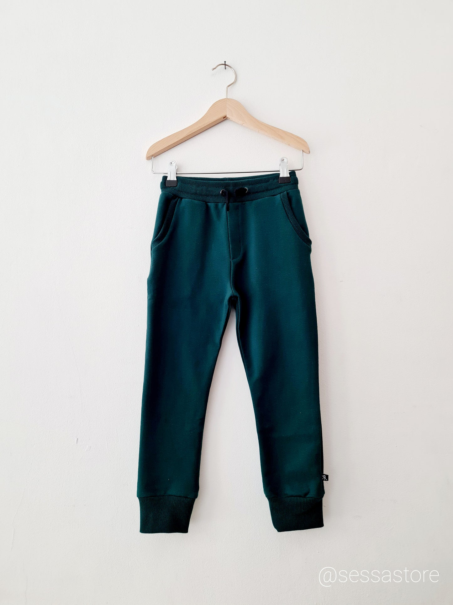 - Basics Botanical - sweatpants